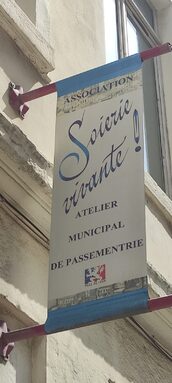Bannière de l'association "soierie vivante"